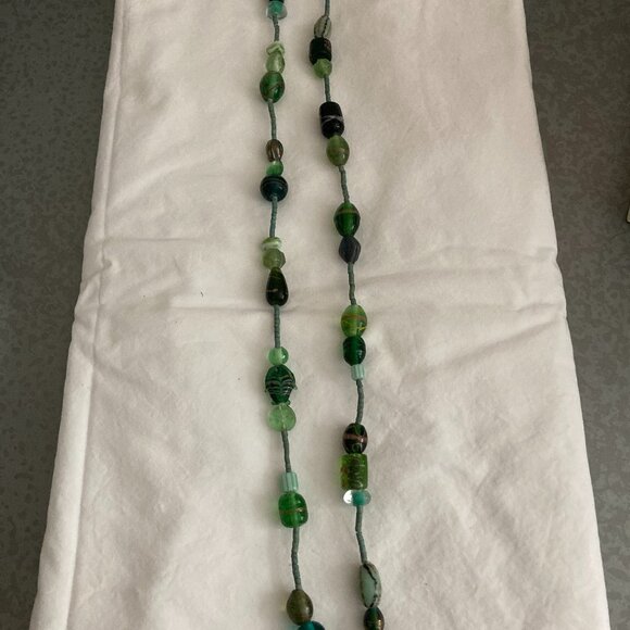 Green Glass Beads - Picture 1 of 2